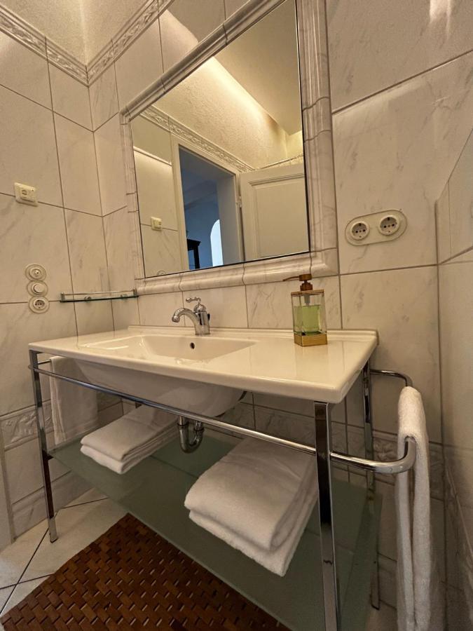 Ferienhaus Historical Luxury Homes - Stadtvilla Mit Jacuzzi Und Garten