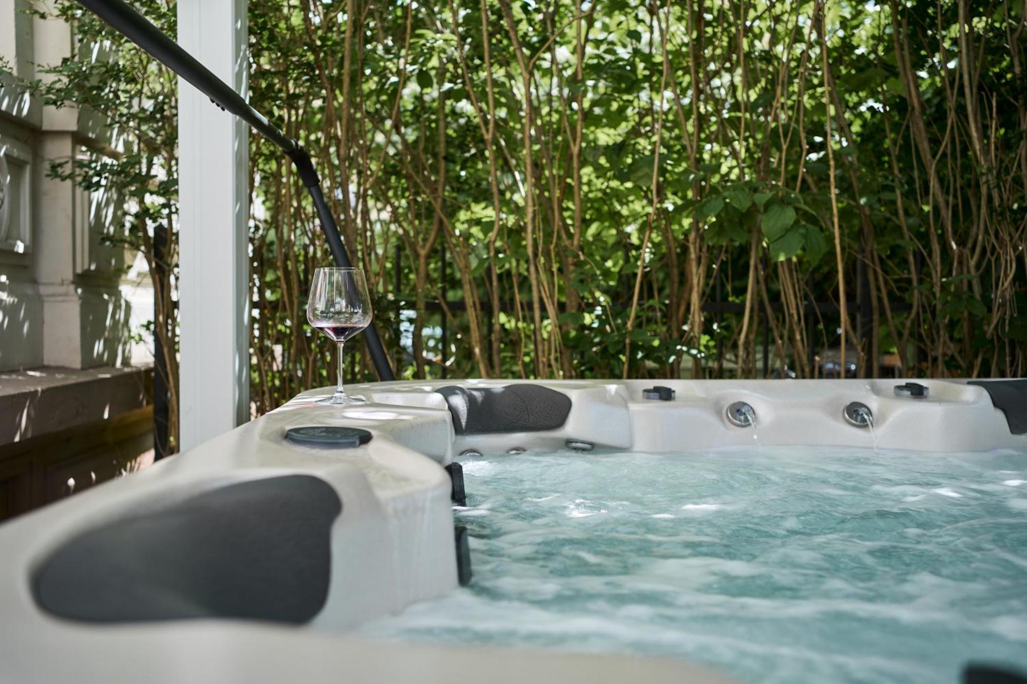 Holiday home Historical Luxury Homes - Stadtvilla Mit Jacuzzi Und Garten Freiburg im Breisgau